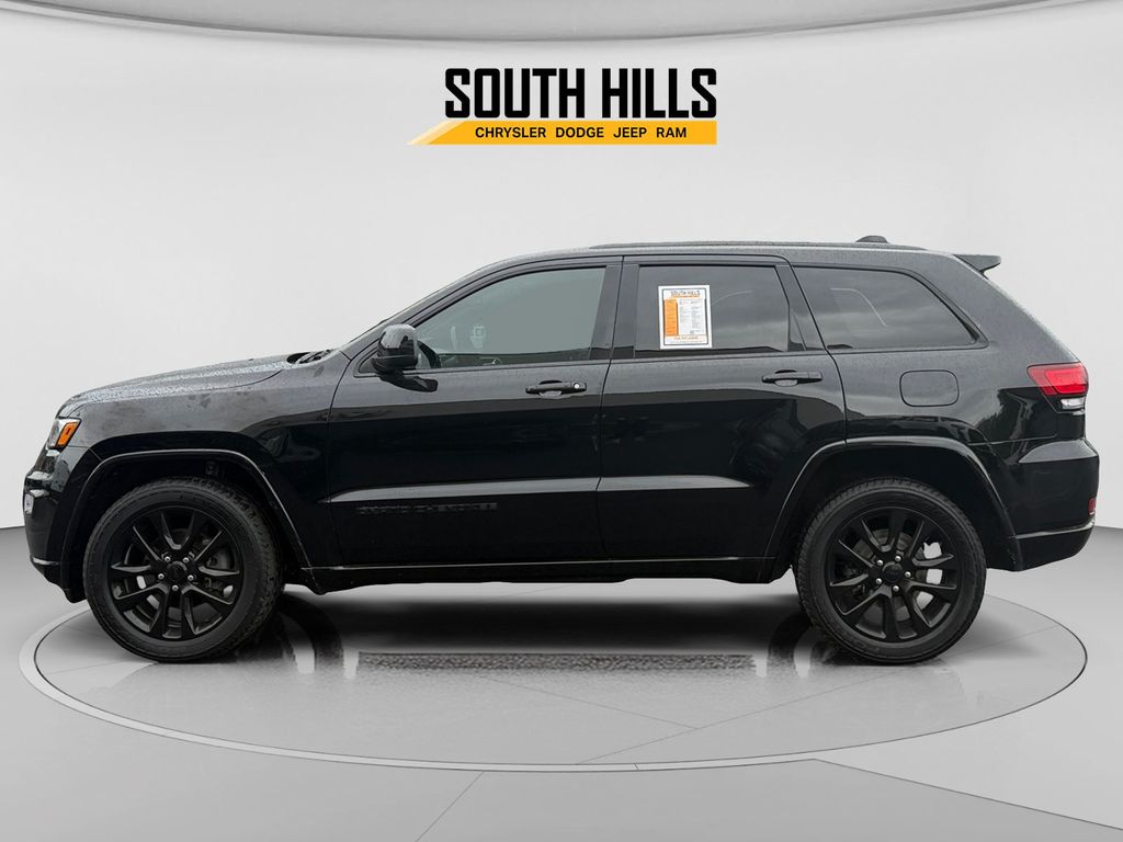 2020 Jeep Grand Cherokee Altitude - 1