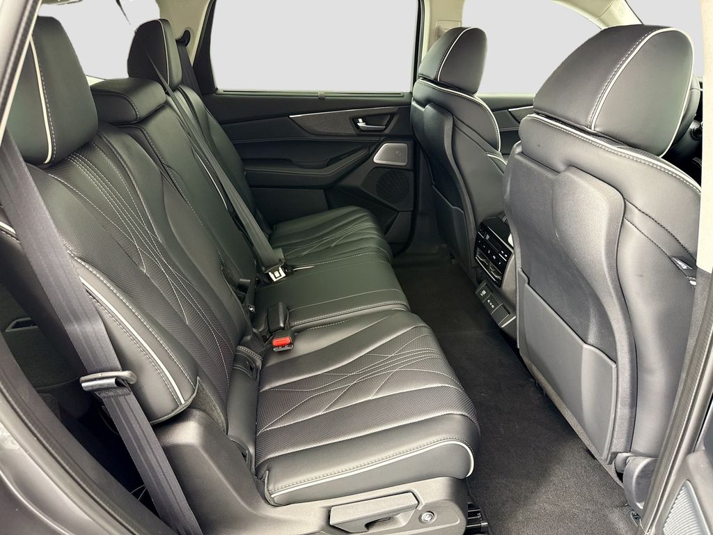 Thumbnail: 2026 Acura MDX - 21