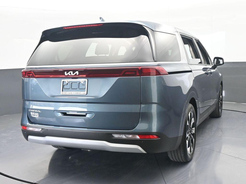 Used 2024 Astra Blue Kia EX image 5