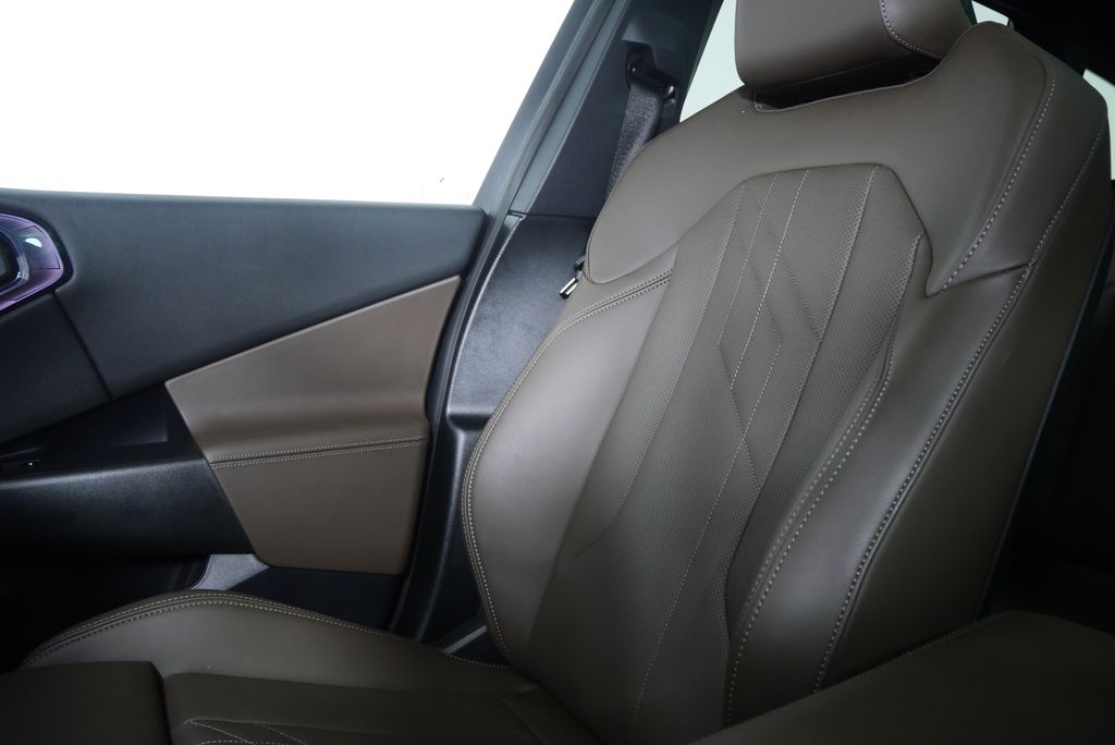 Thumbnail: 2025 BMW X3 - 21