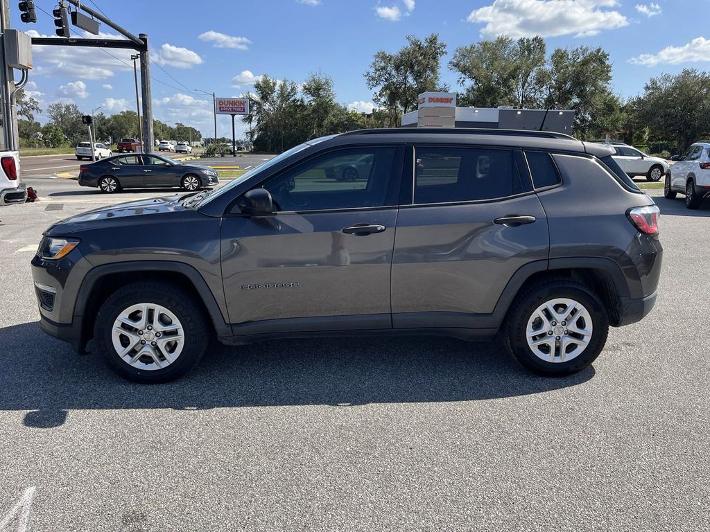 2018 Jeep Compass Sport 8