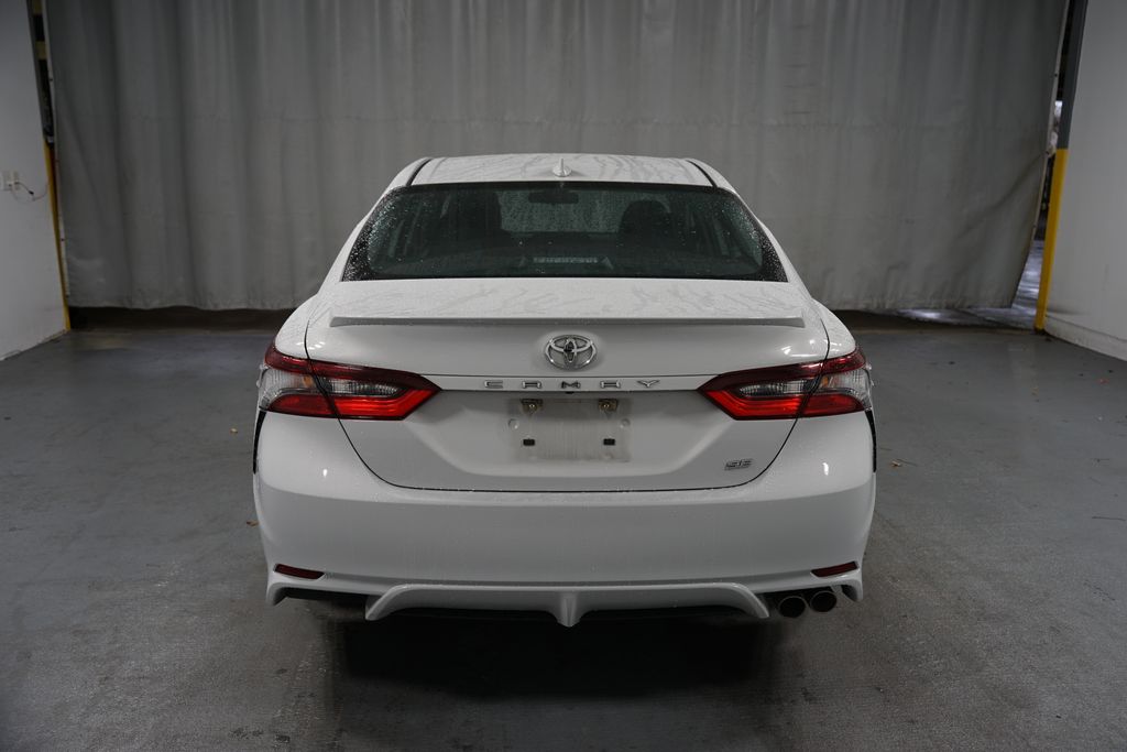 2022 Toyota Camry SE 5