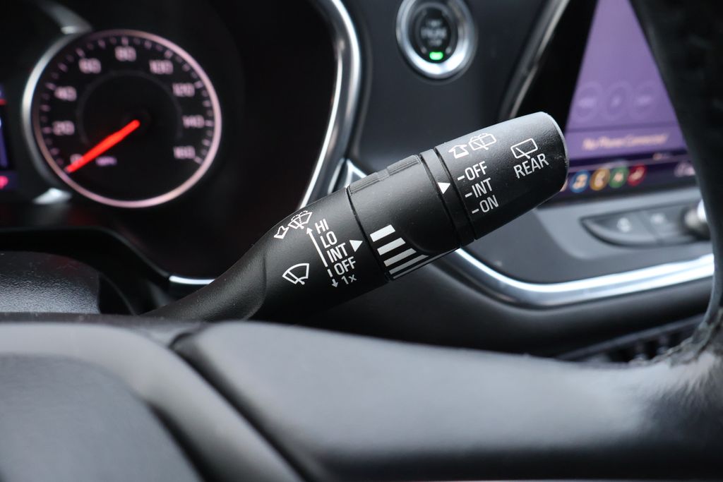 Thumbnail: 2020 Chevrolet Blazer - 21