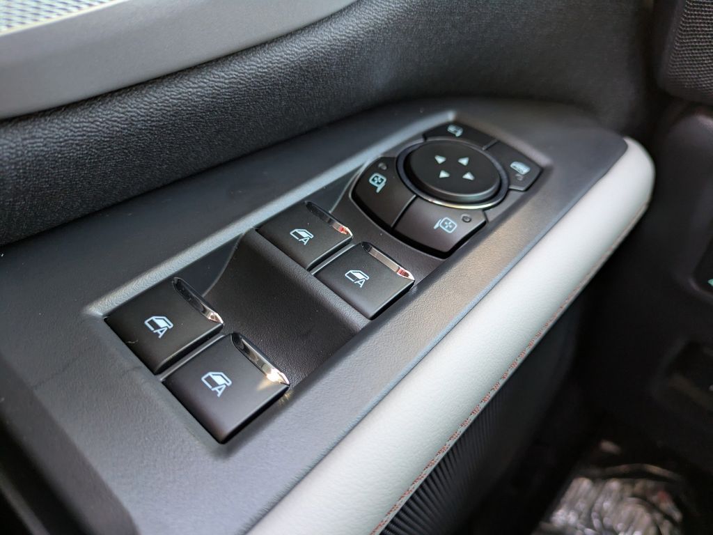 2025 Ford Expedition Active MAX