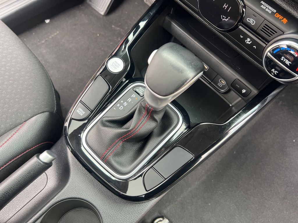 2023 Kia Soul GT-Line photo