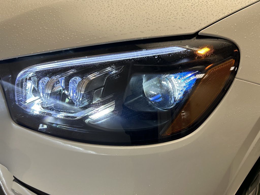 Thumbnail: 2026 Mercedes-Benz GLS - 9