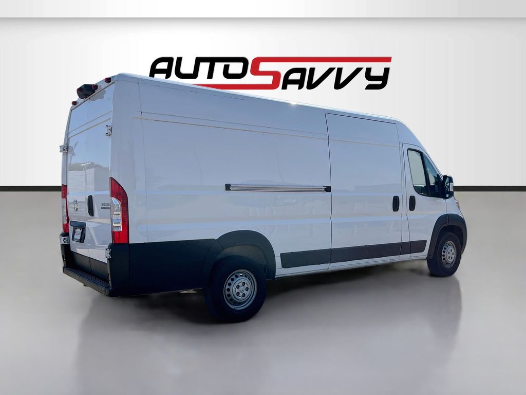 Used 2024 White Ram High Roof image 7