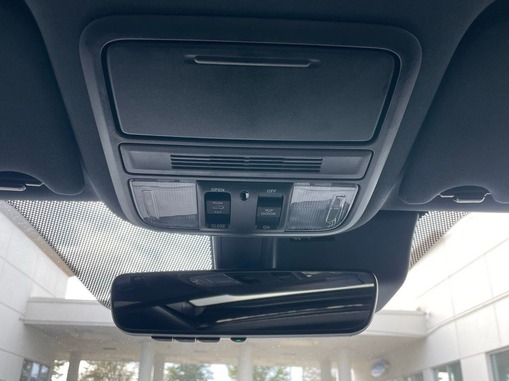 Thumbnail: 2023 Honda Passport - 16