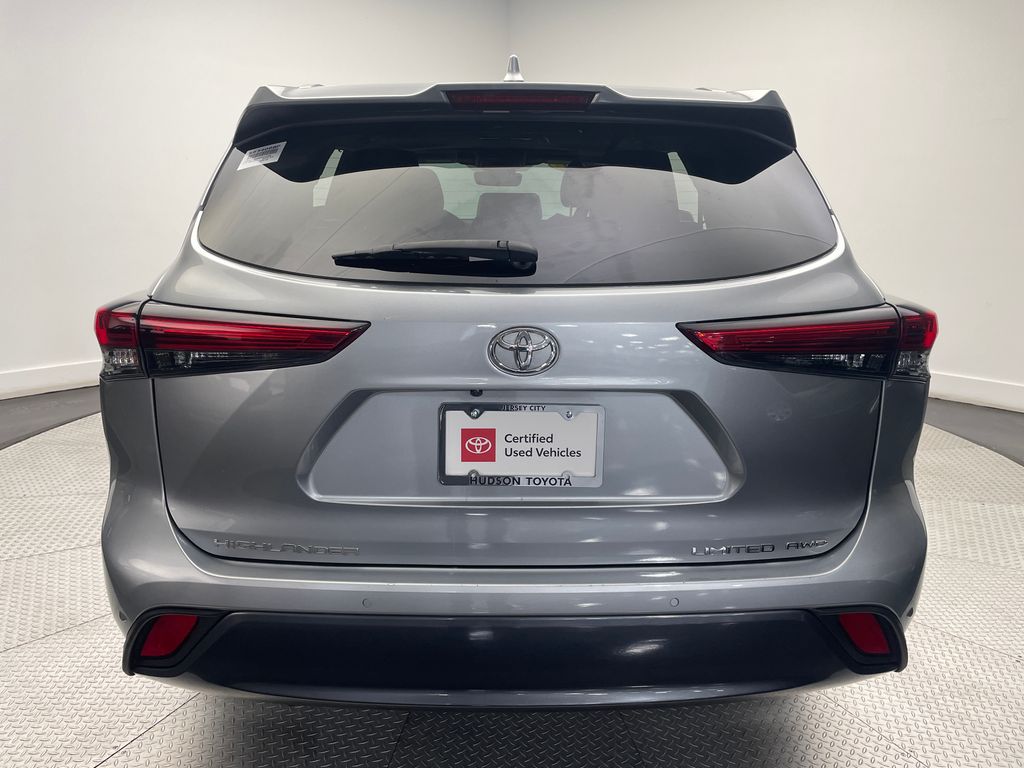 2021 Toyota Highlander Limited 6