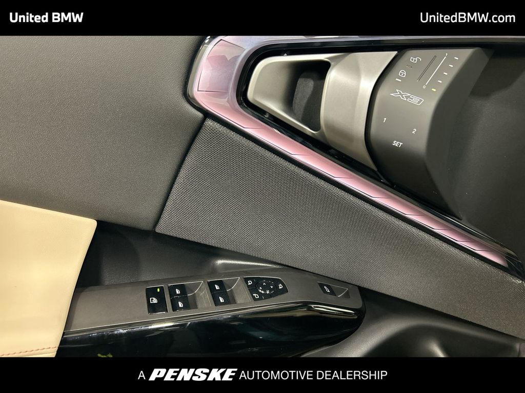 Thumbnail: 2026 BMW X3 - 11