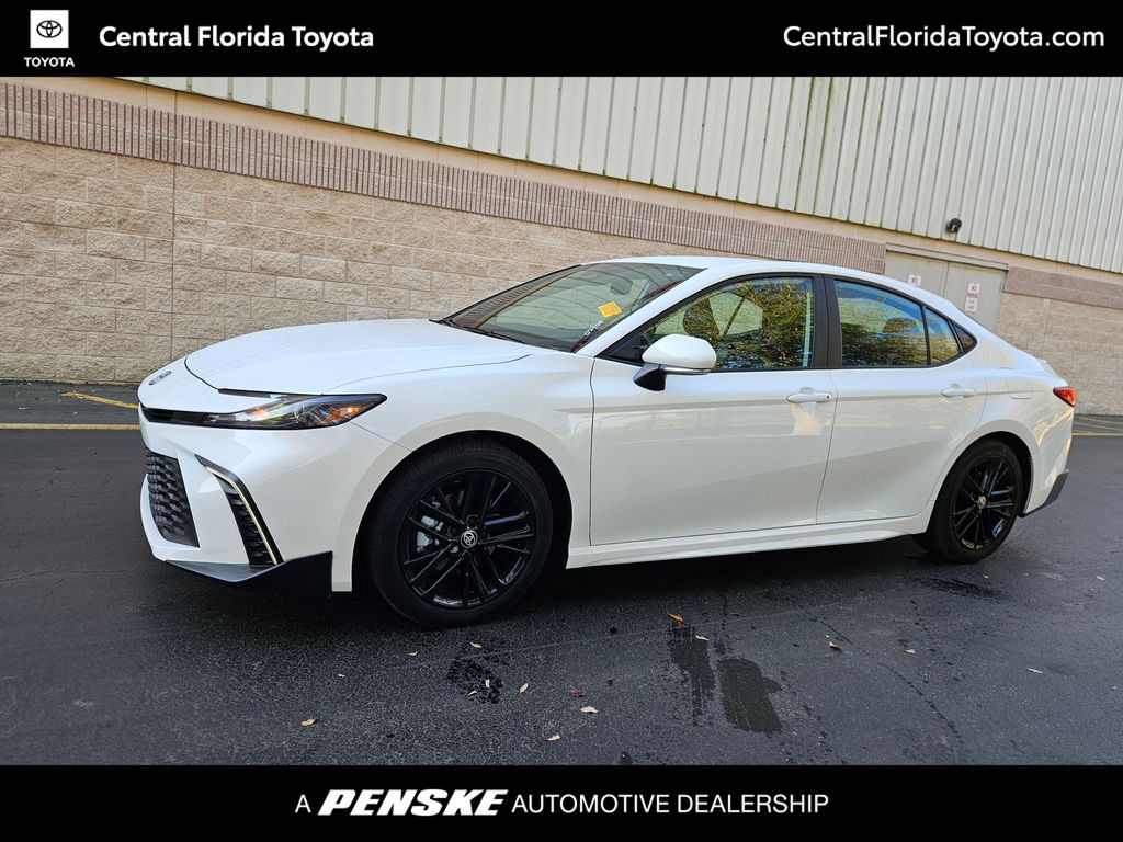 2025 Toyota Camry SE -
                Orlando, FL