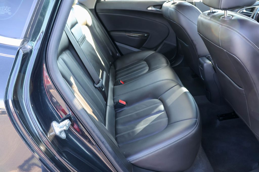 2015 Buick Verano Leather Group 36