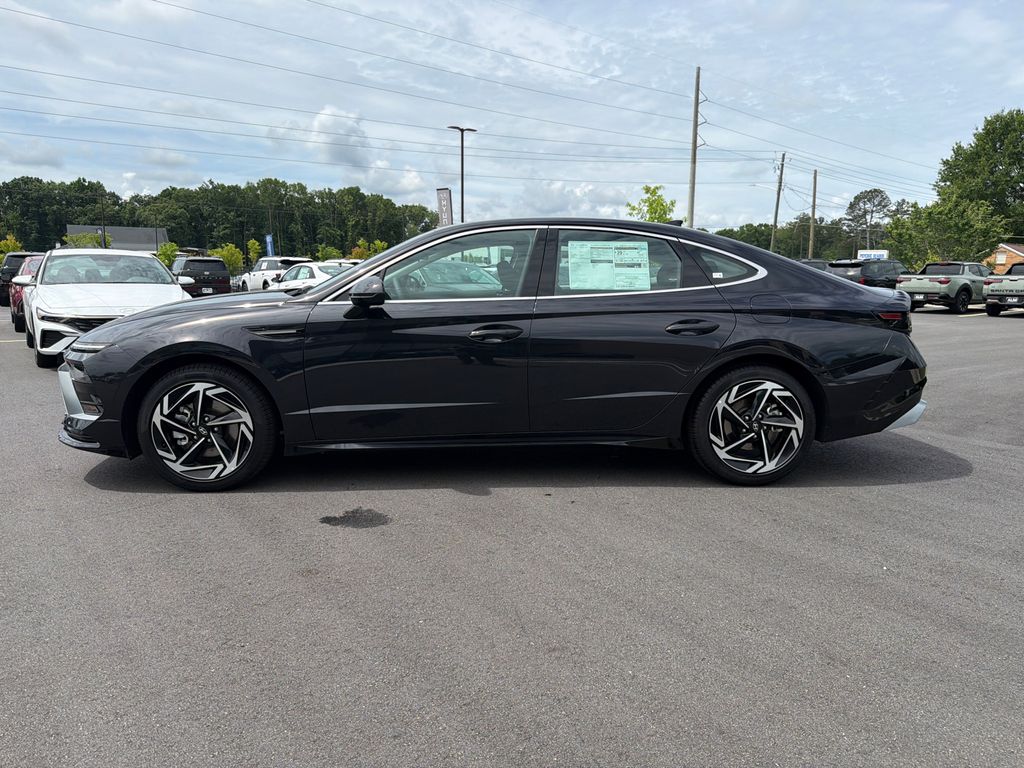 New 2026 Blue Hyundai SEL Sport image 2
