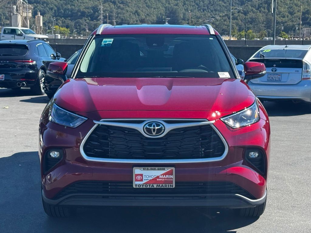 New 2026 Toyota Highlander SUV