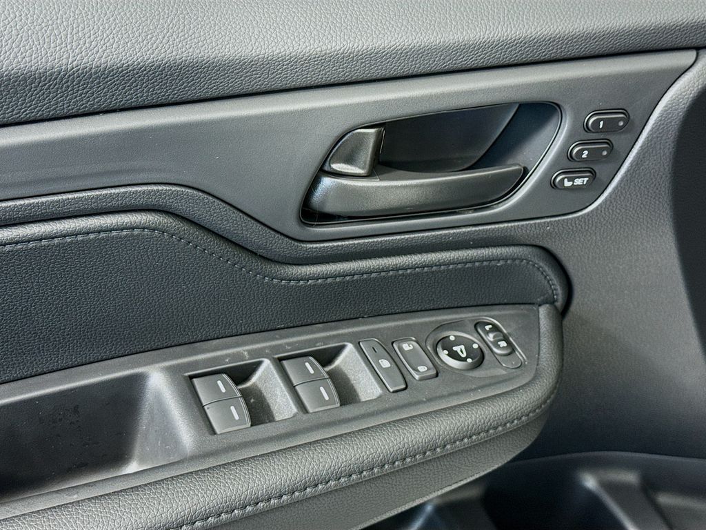 Thumbnail: 2026 Honda Odyssey - 22