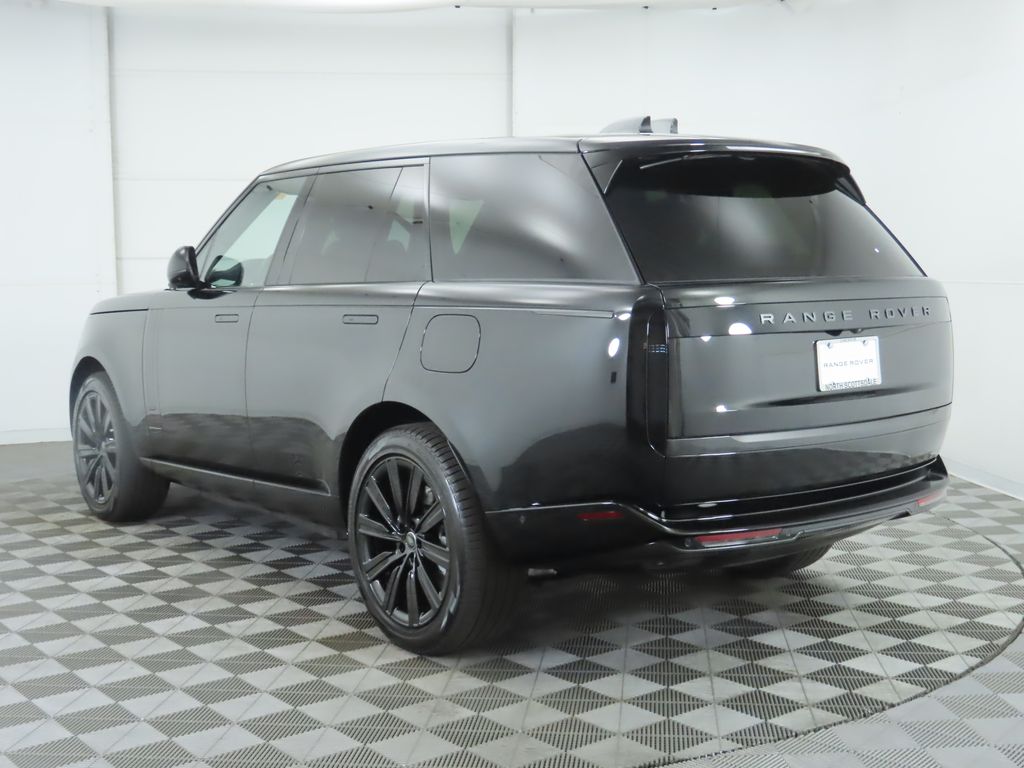 Thumbnail: 2025 Land Rover Range Rover - 7