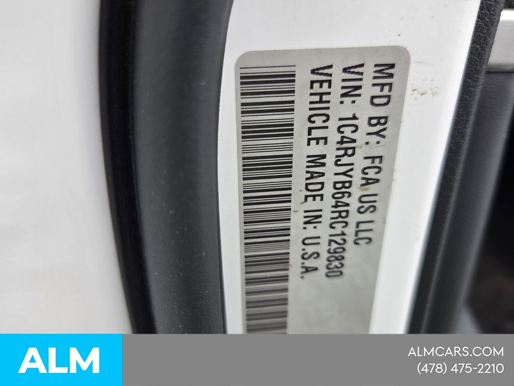Used 2024 White Jeep 4xe image 19