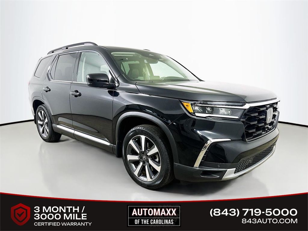 Black 2023 Honda Pilot Touring FWD SUV / Crossover Front-Wheel Drive Automatic