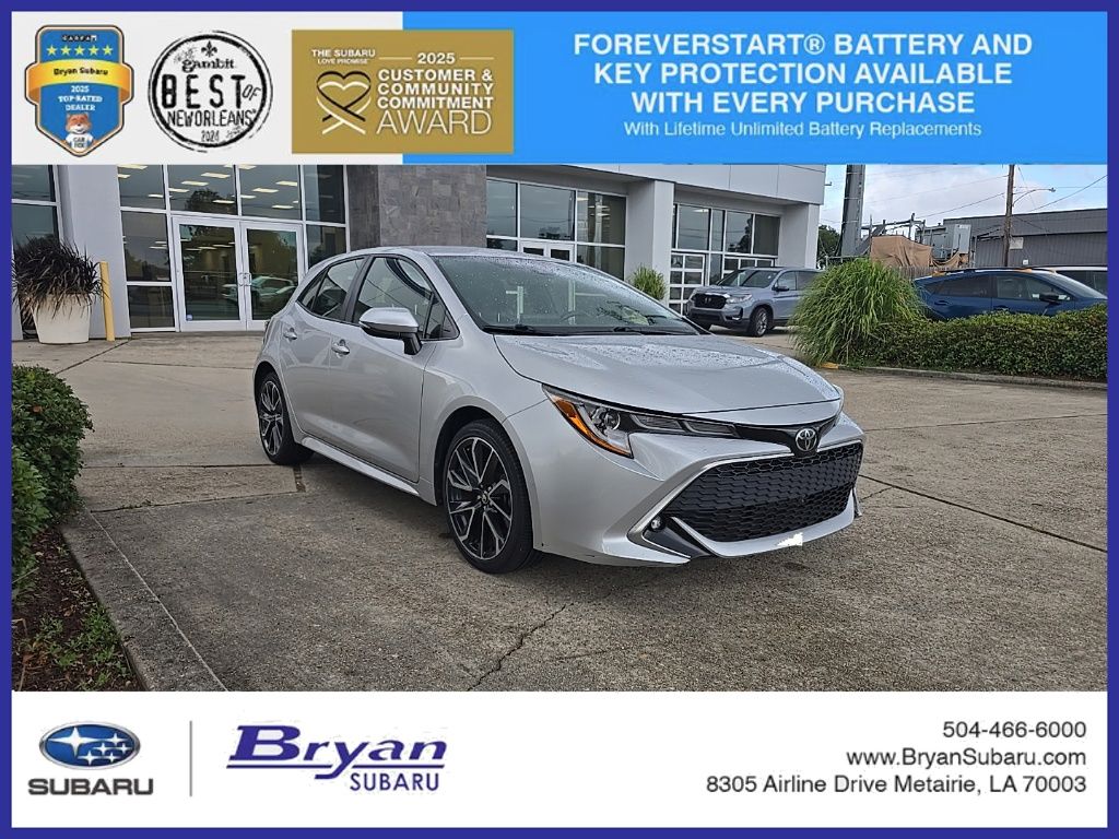 Classic Silver Metallic 2021 Toyota Corolla Hatchback XSE FWD Hatchback Front-Wheel Drive Continuously Variable Transmission