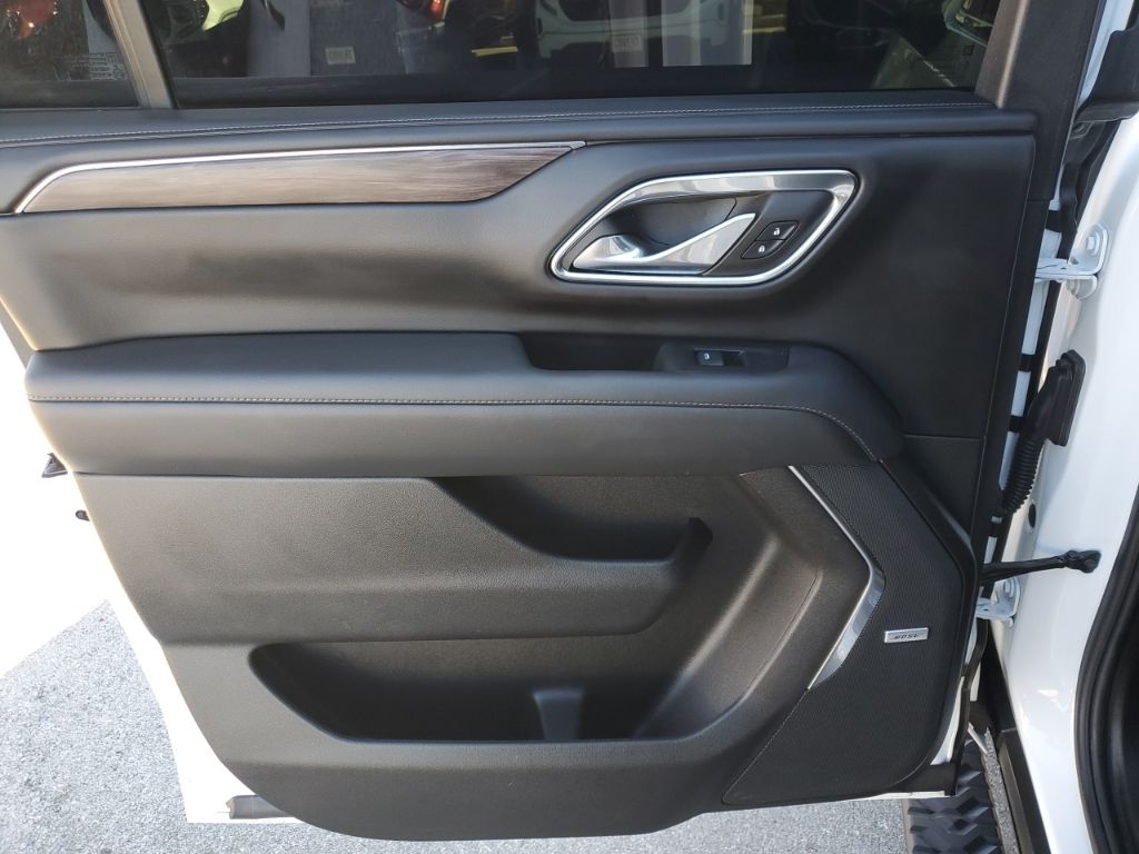 Used Car 2023 Chevrolet Suburban  Z71 For Sale Under $70,000 In Austin, Texas