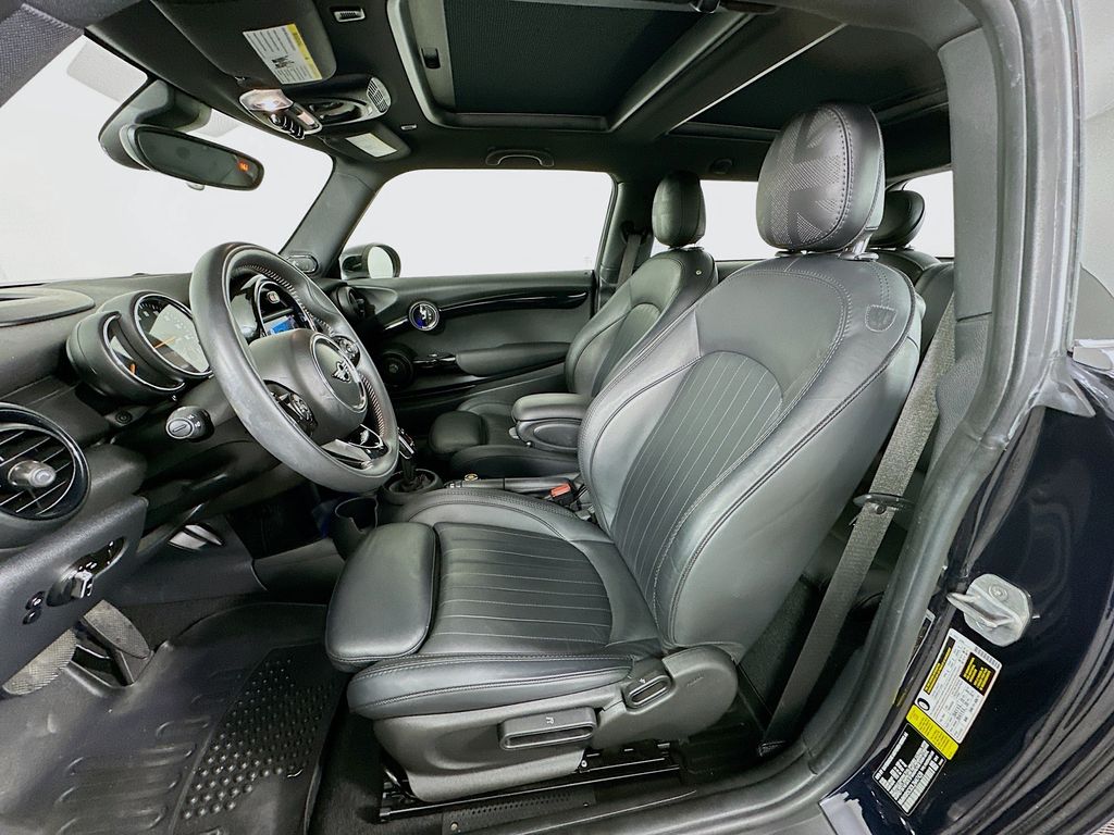 Thumbnail: 2020 MINI Cooper - 21