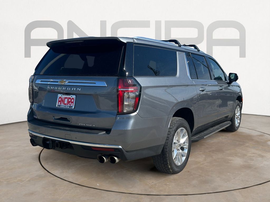 Used Car 2022 Chevrolet Suburban  Premier For Sale Under $35,000 In Floresville, Texas
