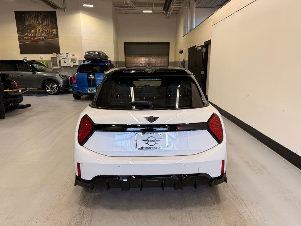 Thumbnail: 2026 MINI Cooper - 4