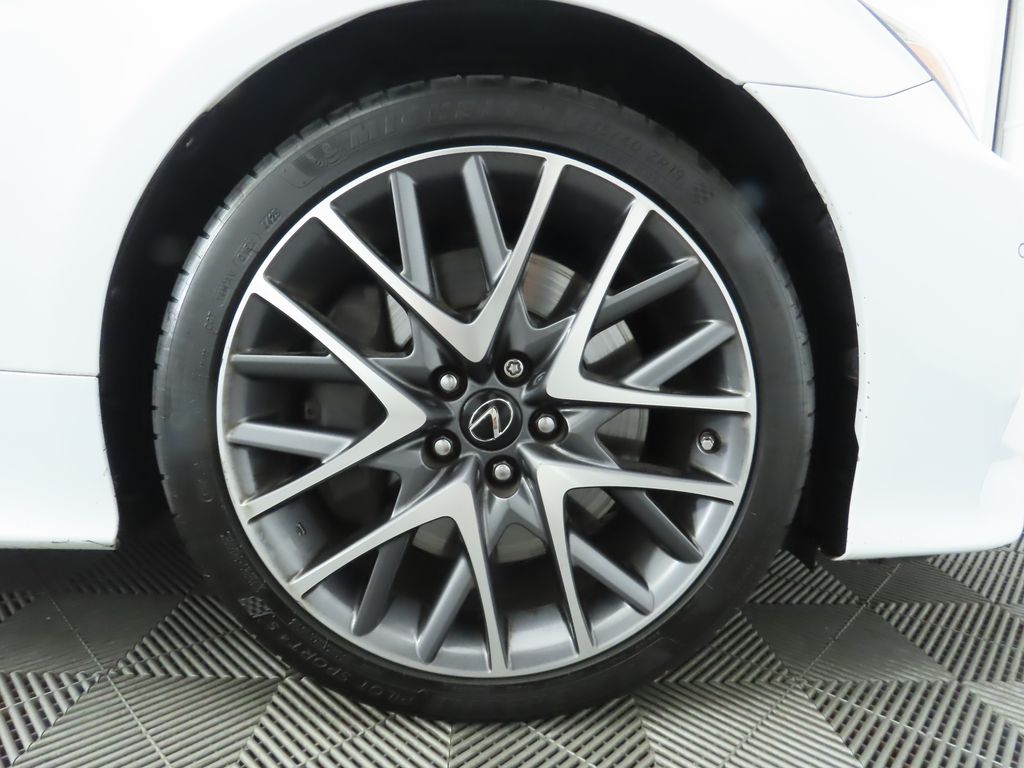2015 Lexus RC 350 32