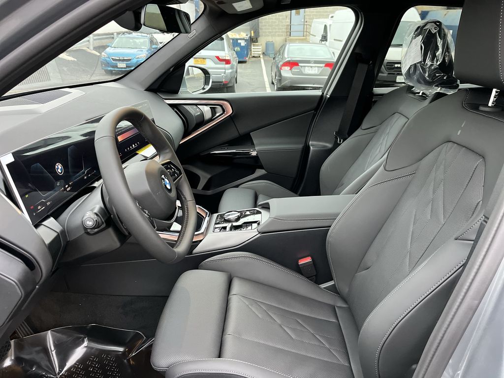 Thumbnail: 2026 BMW X3 - 11