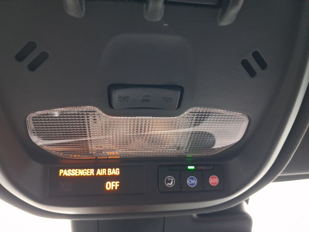 Used 2025 Chevrolet Trax SUV