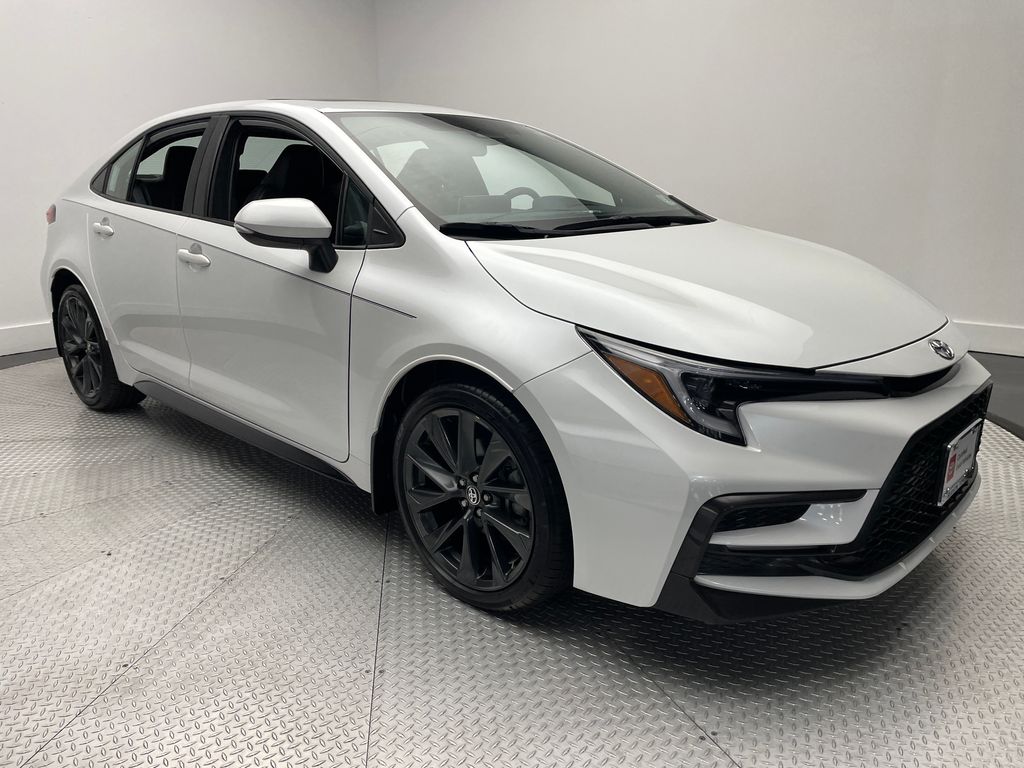 Thumbnail: 2024 Toyota Corolla - 3