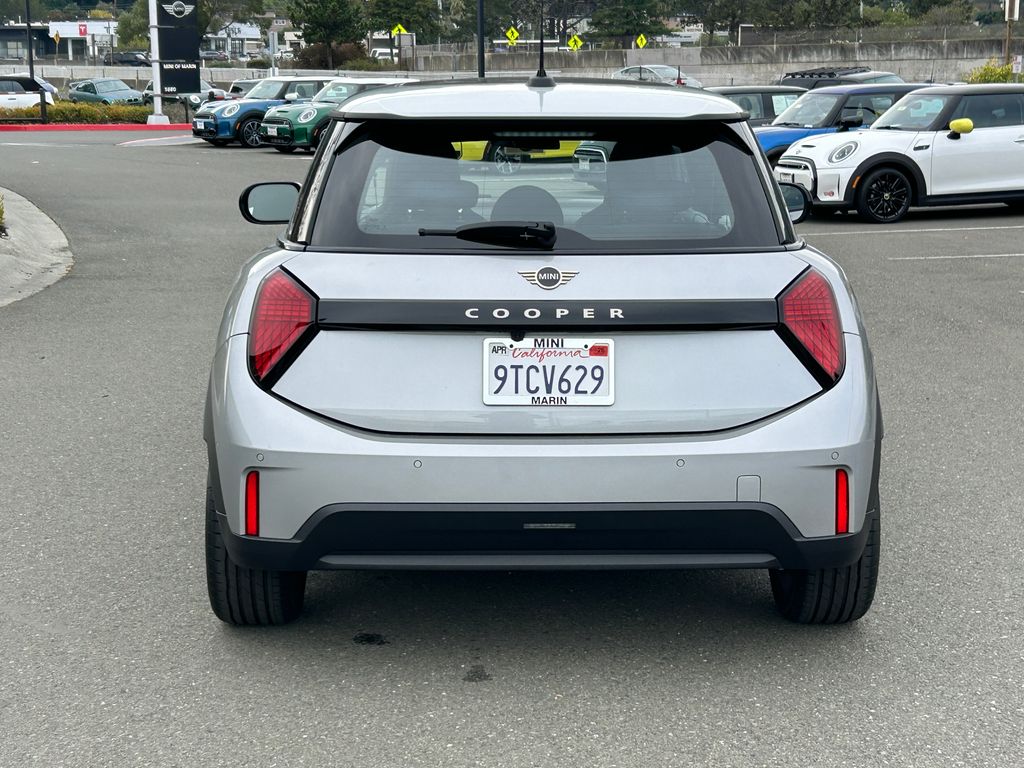Thumbnail: 2025 MINI Cooper - 4