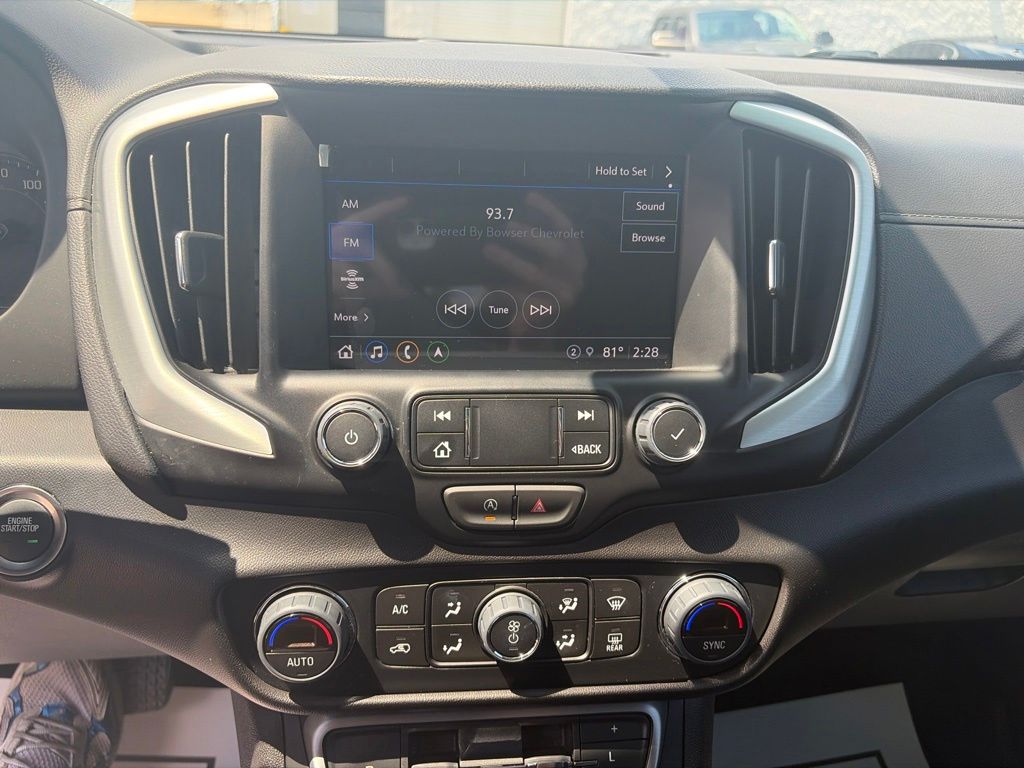 2024 GMC Terrain SLT White at Carlisle Cadillac Buick GMC