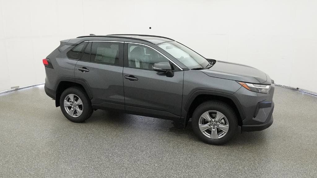 Thumbnail: 2025 Toyota RAV4 - 24