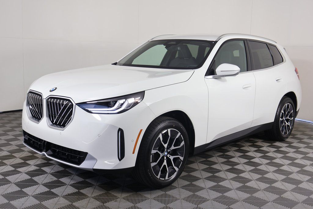 Thumbnail: 2026 BMW X3 - 1