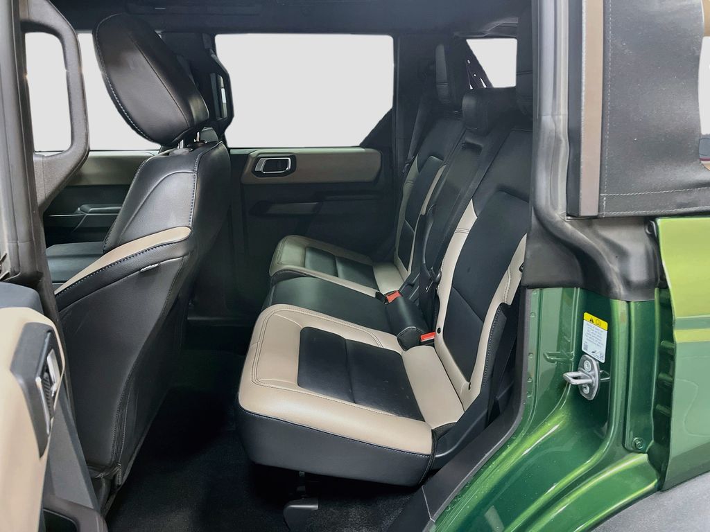Used 2024 Green Metallic Ford Wildtrak image 25