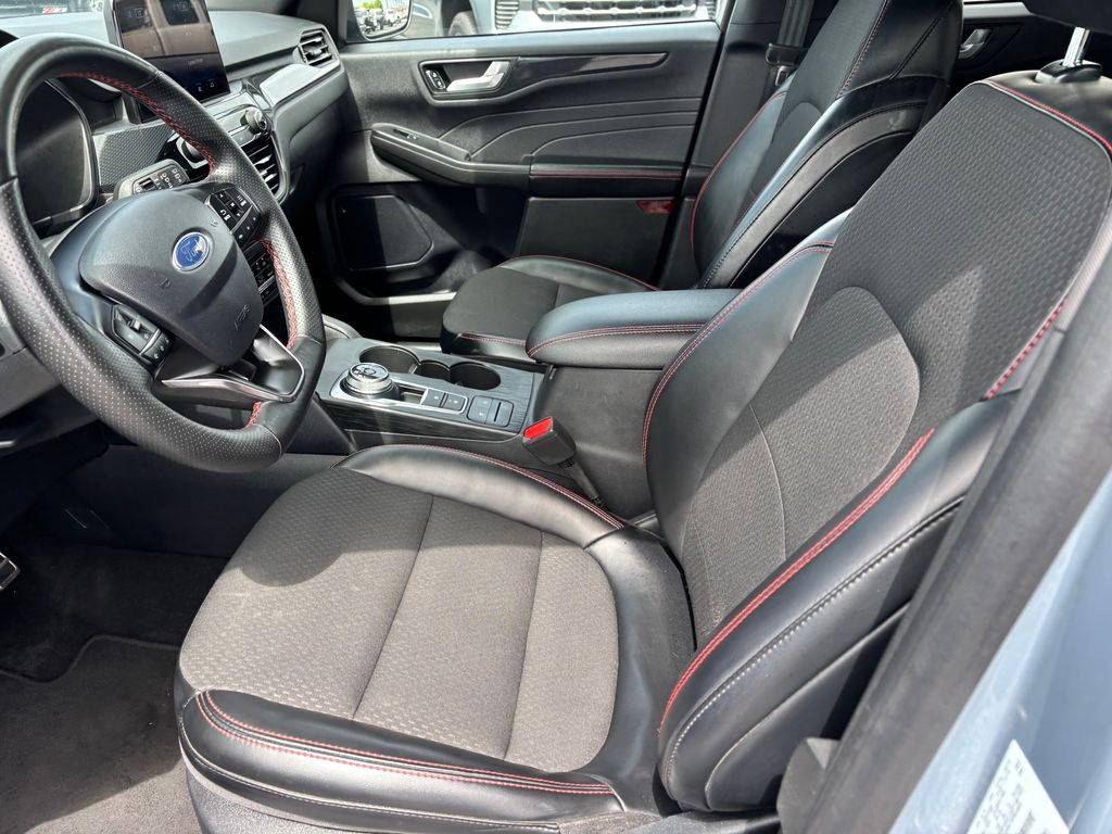 Used Car 2024 Ford Escape  St-line For Sale Under $25,000 In Austin, Texas