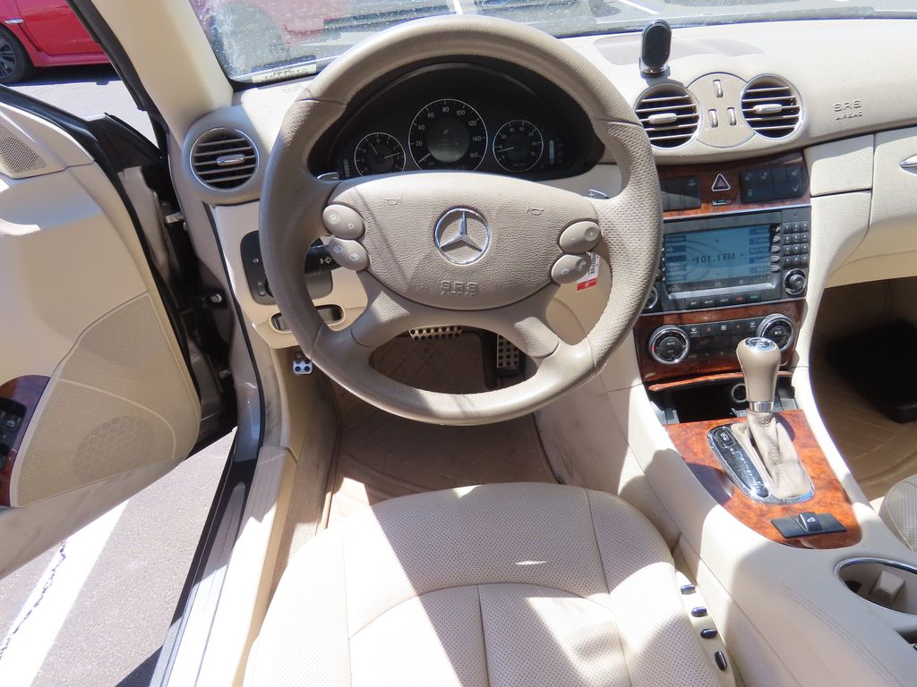 Thumbnail: 2008 Mercedes-Benz CLK - 4