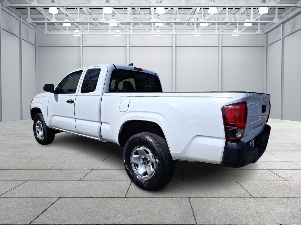 2022 Toyota Tacoma SR 6