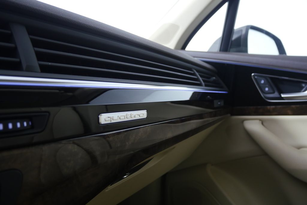 Thumbnail: 2018 Audi Q7 - 29