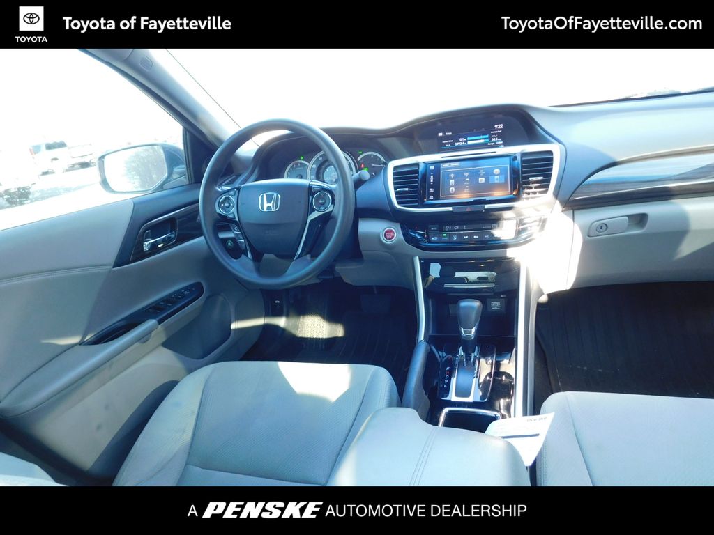 Thumbnail: 2017 Honda Accord - 3