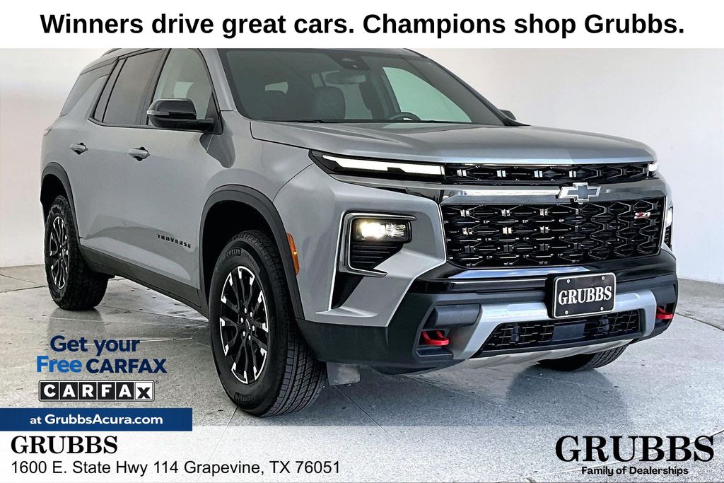 2025 Chevrolet Traverse Z71 AWD Gris (Sterling Gray Metallic) SUV/Crossover Todo terreno 8 velocidades Automática