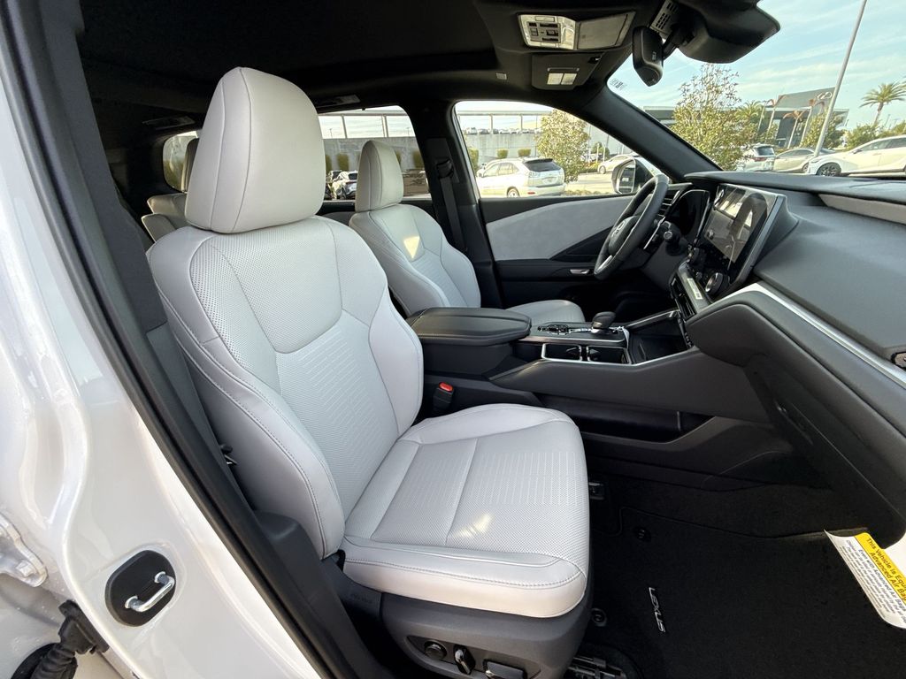 Thumbnail: 2026 Lexus TX - 16