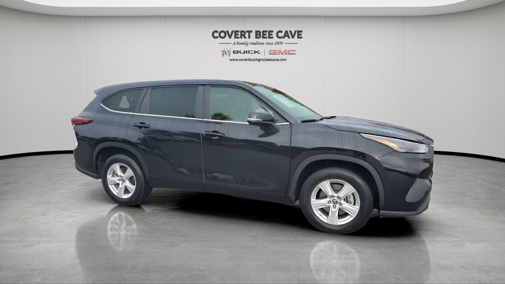 Used Car 2025 Toyota Highlander  Limited For Sale Under $40,000 In Austin, Texas