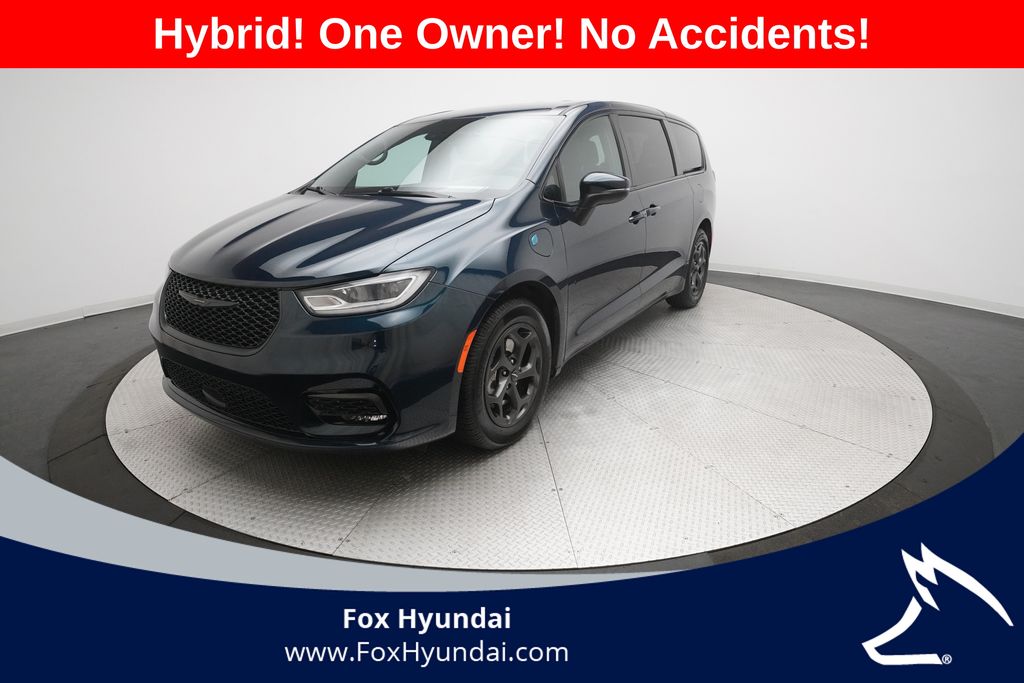 2023 Chrysler Pacifica Hybrid Touring L FWD