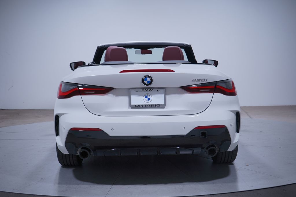 Thumbnail: 2025 BMW 4 Series - 9