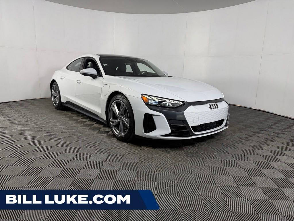 2023 Audi e-tron GT quattro Prestige AWD