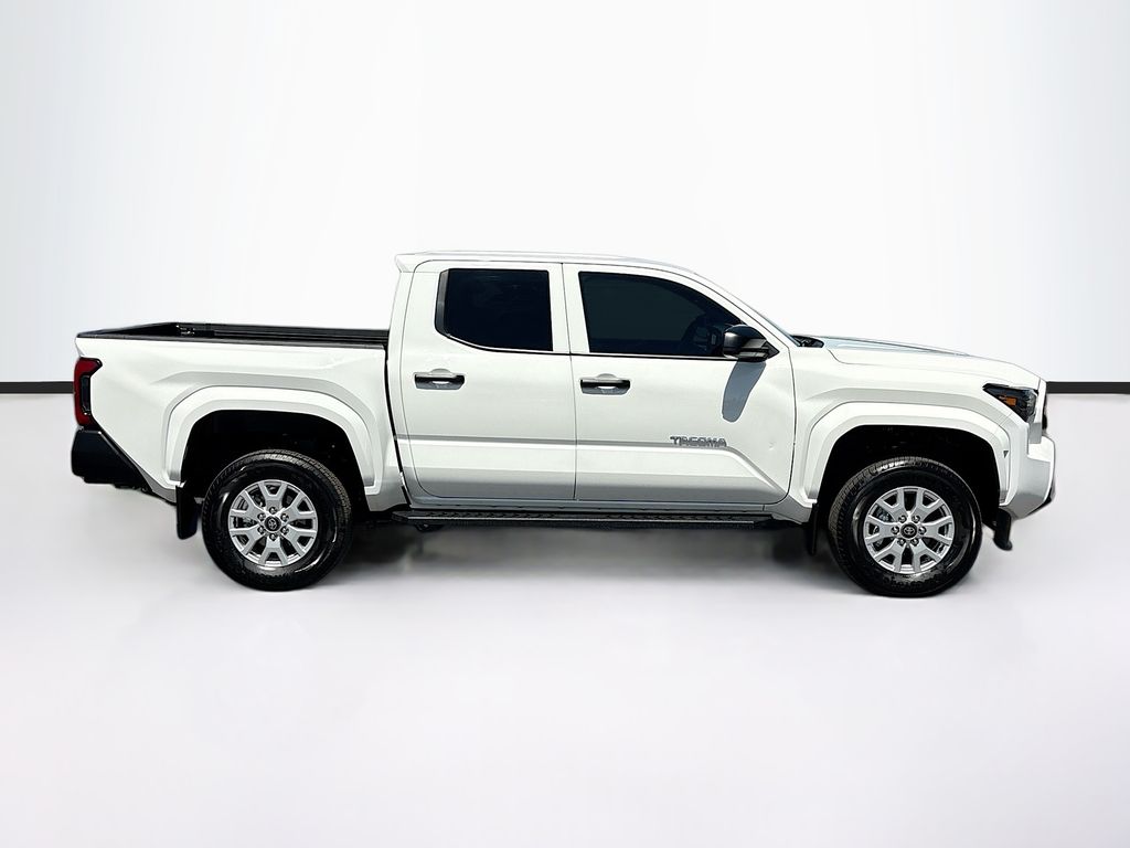 Thumbnail: 2025 Toyota Tacoma - 4