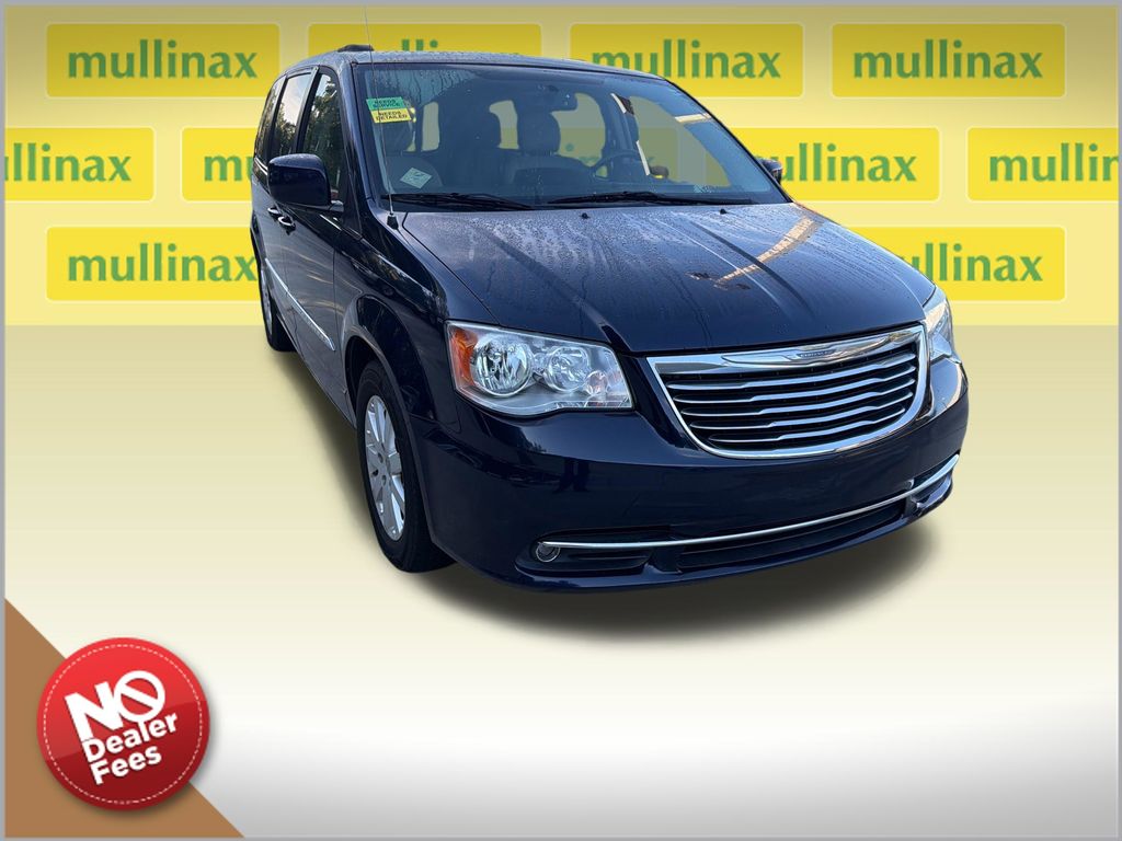 2016 Chrysler Town & Country Touring