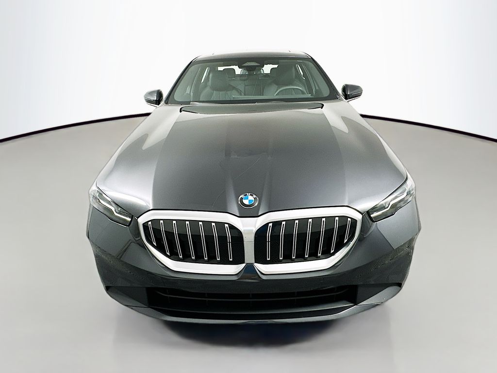 Thumbnail: 2024 BMW 5 Series - 2